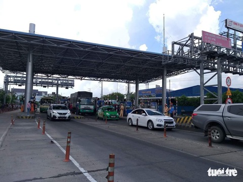 An Giang kiến nghị Bộ GTVT xử lý phù hợp ở trạm BOT T2 - Ảnh 2. An Giang kiến nghị Bộ GTVT xử lý phù hợp ở trạm BOT T2 - Ảnh 2.