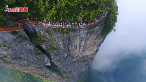 Ưu đãi đến 3 triệu đồng tour Phượng Hoàng Cổ Trấn - Ảnh 2. Ưu đãi đến 3 triệu đồng tour Phượng Hoàng Cổ Trấn - Ảnh 2.