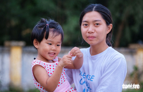 Cô bé hiến tạng mẹ cứu người: Sự học chưa bao giờ là muộn - Ảnh 7. Cô bé hiến tạng mẹ cứu người: Sự học chưa bao giờ là muộn - Ảnh 7.