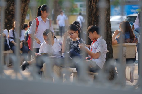 Tuyển sinh lớp 10: hôm nay 3-6 thi toán, ngoại ngữ, lịch sử - Ảnh 5. Tuyển sinh lớp 10: hôm nay 3-6 thi toán, ngoại ngữ, lịch sử - Ảnh 5.