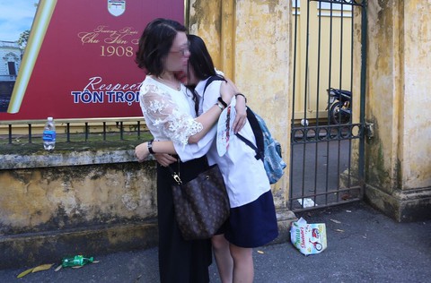 Vui buồn học trò đi thi lớp 10 - Ảnh 16. Vui buồn học trò đi thi lớp 10 - Ảnh 16.