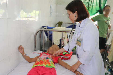 U ác buồng trứng âm thầm tấn công bé gái - Ảnh 1. U ác buồng trứng âm thầm tấn công bé gái - Ảnh 1.