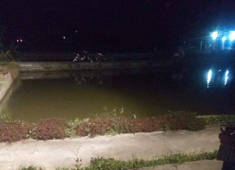 3 cháu nhỏ chết đuối thương tâm khi ông nội đi vắng - Ảnh 1. 3 cháu nhỏ chết đuối thương tâm khi ông nội đi vắng - Ảnh 1.