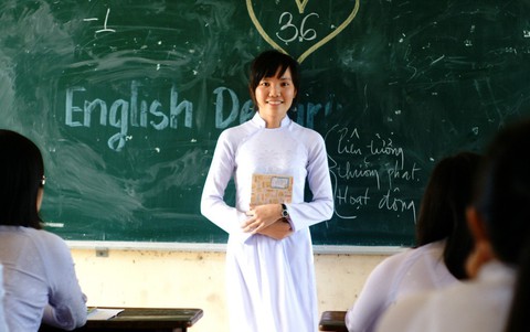 Chuyện cô giáo Tây Thi - Ảnh 1. Chuyện cô giáo Tây Thi - Ảnh 1.