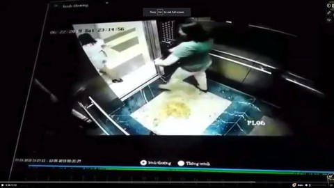 Xả rác bừa bãi, tè trong thang máy... là kiểu Việt Nam? - Ảnh 1. Xả rác bừa bãi, tè trong thang máy... là kiểu Việt Nam? - Ảnh 1.