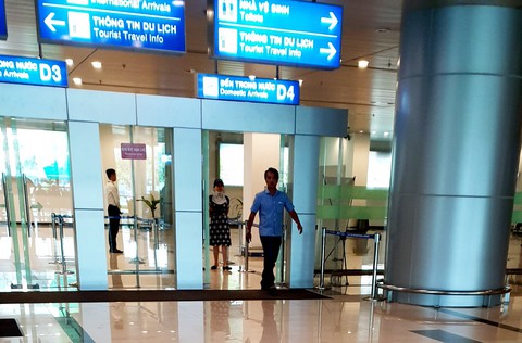 Bí thư xã bỏ cơ quan đi Côn Đảo giữa tâm bão dịch tả heo châu Phi - Ảnh 1. Bí thư xã bỏ cơ quan đi Côn Đảo giữa tâm bão dịch tả heo châu Phi - Ảnh 1.