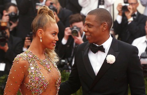 Jay-Z là tỉ phú rapper đầu tiên trên thế giới - Ảnh 1. Jay-Z là tỉ phú rapper đầu tiên trên thế giới - Ảnh 1.