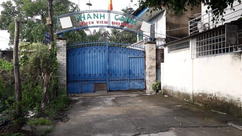 Người đàn ông bị hổ cắn đứt rời hai tay ở khu du lịch Bình Dương - Ảnh 2. Người đàn ông bị hổ cắn đứt rời hai tay ở khu du lịch Bình Dương - Ảnh 2.