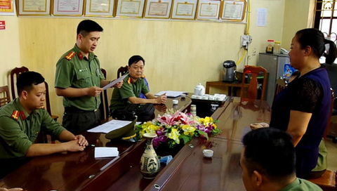 Gian lận thi cử Hà Giang: nhờ nâng điểm... không mất đồng nào? - Ảnh 1. Gian lận thi cử Hà Giang: nhờ nâng điểm... không mất đồng nào? - Ảnh 1.