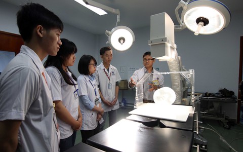 Chất lượng đào tạo đại học: Cứ để xã hội thẩm định - Ảnh 1. Chất lượng đào tạo đại học: Cứ để xã hội thẩm định - Ảnh 1.