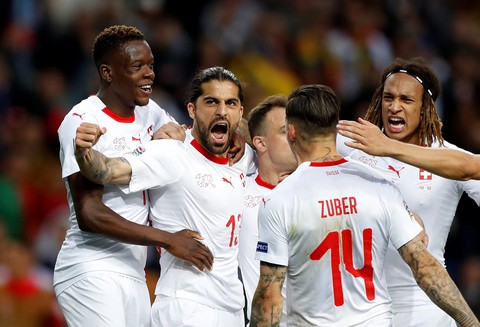 Ronaldo lập hat-trick, Bồ Đào Nha vào chung kết UEFA Nations League - Ảnh 2. Ronaldo lập hat-trick, Bồ Đào Nha vào chung kết UEFA Nations League - Ảnh 2.