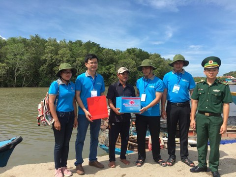 Thanh niên tiên tiến miền Đông Nam Bộ tìm hiểu về Bác - Ảnh 3. Thanh niên tiên tiến miền Đông Nam Bộ tìm hiểu về Bác - Ảnh 3.