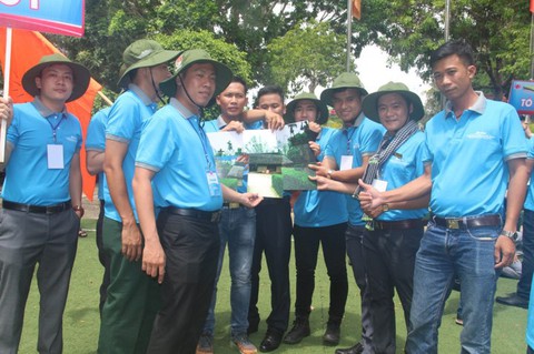 Thanh niên tiên tiến miền Đông Nam Bộ tìm hiểu về Bác - Ảnh 2. Thanh niên tiên tiến miền Đông Nam Bộ tìm hiểu về Bác - Ảnh 2.