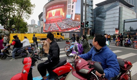 Vì sao Trung Quốc tính làm cuộc Vạn lý trường chinh mới? - Ảnh 2. Vì sao Trung Quốc tính làm cuộc Vạn lý trường chinh mới? - Ảnh 2.
