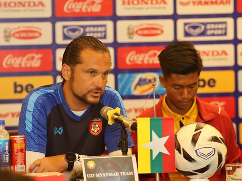 HLV tuyển U23 Myanmar: Việt Nam là ứng viên cho chức vô địch SEA Games 30 - Ảnh 1. HLV tuyển U23 Myanmar: Việt Nam là ứng viên cho chức vô địch SEA Games 30 - Ảnh 1.