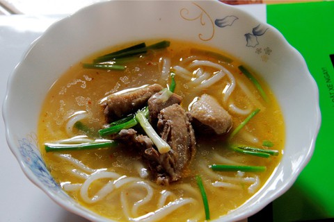 Muốn ùa về nếm món cháo vạt giường mẹ nấu ở vùng đất lửa - Ảnh 3. Muốn ùa về nếm món cháo vạt giường mẹ nấu ở vùng đất lửa - Ảnh 3.