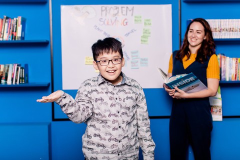 Hãy để con có một mùa hè kỳ lạ - Ảnh 4. Hãy để con có một mùa hè kỳ lạ - Ảnh 4.