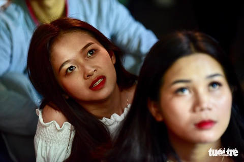 Khán giả hồi hộp theo dõi chung kết Kings cup 2019 - Ảnh 8. Khán giả hồi hộp theo dõi chung kết Kings cup 2019 - Ảnh 8.