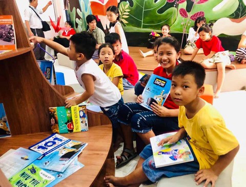 Mùa hè, ăn dầm nằm dề với sách - Ảnh 1. Mùa hè, ăn dầm nằm dề với sách - Ảnh 1.
