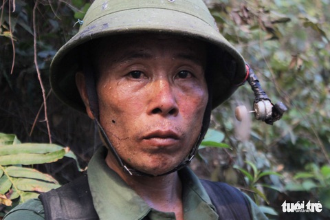 Quân dân căng mình ngày đêm chữa cháy cứu rừng - Ảnh 10. Quân dân căng mình ngày đêm chữa cháy cứu rừng - Ảnh 10.