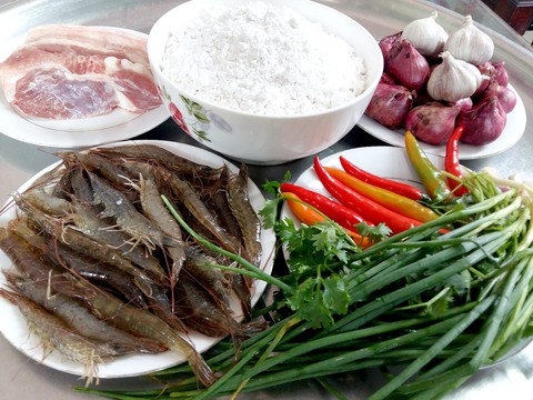 Học trò xứ Quảng ra thi, nếm nhân ram ít chân đi không đành - Ảnh 2. Học trò xứ Quảng ra thi, nếm nhân ram ít chân đi không đành - Ảnh 2.