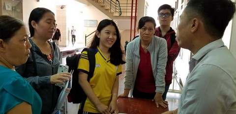 Tuyển thẳng nhiều, vào đại học quá dễ? - Ảnh 1. Tuyển thẳng nhiều, vào đại học quá dễ? - Ảnh 1.