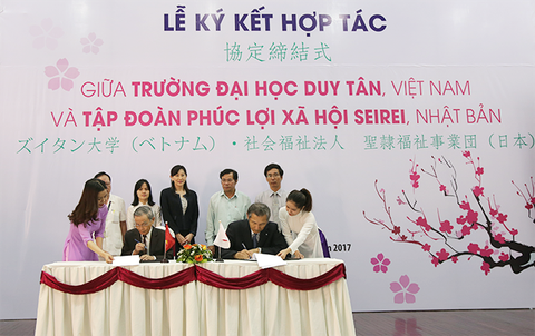 Đào tạo điều dưỡng ở chuẩn chất lượng cao - Ảnh 3. Đào tạo điều dưỡng ở chuẩn chất lượng cao - Ảnh 3.