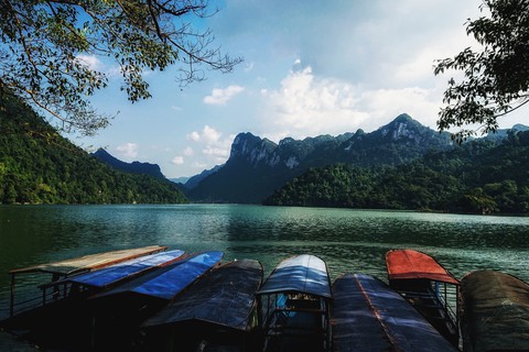 Hồ Ba Bể thuở bình yên và tương lai ầm ĩ - Ảnh 2. Hồ Ba Bể thuở bình yên và tương lai ầm ĩ - Ảnh 2.