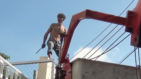 Quá muộn phiền nên tìm thuốc để lãng quên, coi chừng sa lầy! - Ảnh 1. Quá muộn phiền nên tìm thuốc để lãng quên, coi chừng sa lầy! - Ảnh 1.
