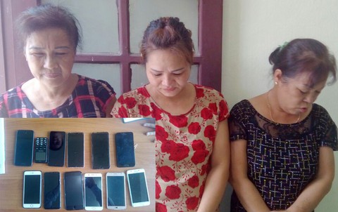 Bắt 3 nữ quái trộm cắp chuyên nghiệp đến Sầm Sơn hành nghề - Ảnh 1. Bắt 3 nữ quái trộm cắp chuyên nghiệp đến Sầm Sơn hành nghề - Ảnh 1.