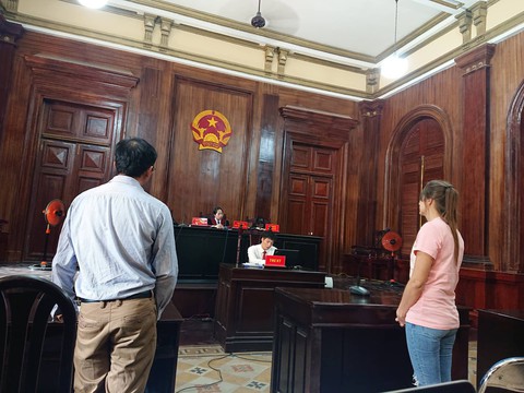 Đến TP.HCM môi giới bán dâm, một phụ nữ Nga lĩnh án 3 năm tù - Ảnh 3. Đến TP.HCM môi giới bán dâm, một phụ nữ Nga lĩnh án 3 năm tù - Ảnh 3.