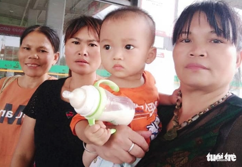 Tìm thấy con sau 24 năm bị bán sang Trung Quốc nhờ mạng xã hội - Ảnh 1. Tìm thấy con sau 24 năm bị bán sang Trung Quốc nhờ mạng xã hội - Ảnh 1.