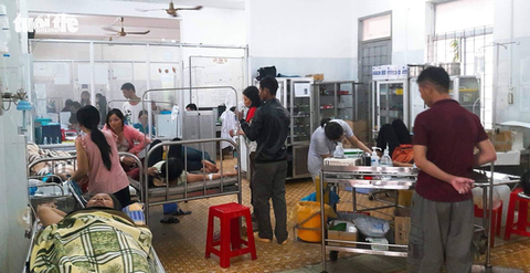 Tiệc cưới khiến hơn 300 người ngộ độc: thực phẩm không rõ nguồn gốc - Ảnh 1. Tiệc cưới khiến hơn 300 người ngộ độc: thực phẩm không rõ nguồn gốc - Ảnh 1.