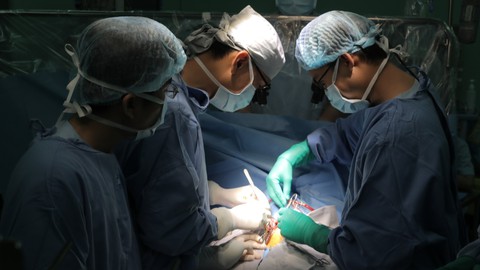 Phẫu thuật thành công bệnh u tim hiếm gặp - Ảnh 1. Phẫu thuật thành công bệnh u tim hiếm gặp - Ảnh 1.