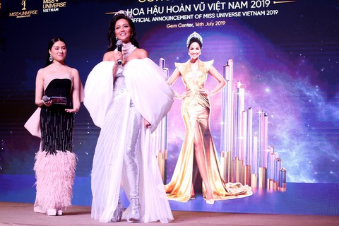 Hoa hậu Hoàn vũ Việt Nam 2019 mang Trái tim dũng cảm’ - Ảnh 4. Hoa hậu Hoàn vũ Việt Nam 2019 mang Trái tim dũng cảm’ - Ảnh 4.