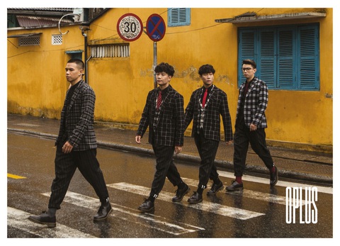Nhóm OPlus làm album liên khúc bolero không giống ai - Ảnh 3. Nhóm OPlus làm album liên khúc bolero không giống ai - Ảnh 3.