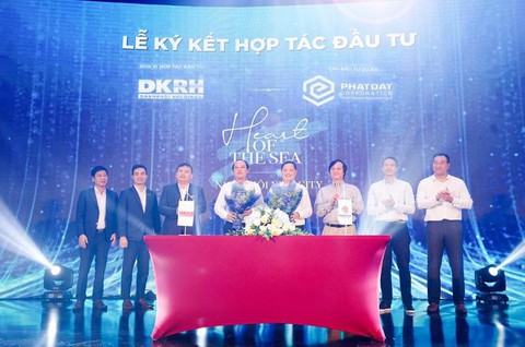 Chủ đầu tư Phát Đạt và DKR chi quà khủng trong tiệc tri ân - Ảnh 3. Chủ đầu tư Phát Đạt và DKR chi quà khủng trong tiệc tri ân - Ảnh 3.