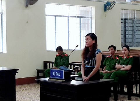 Y án 3 năm tù nữ giám đốc vu khống cán bộ cướp 6 tỉ đồng - Ảnh 1. Y án 3 năm tù nữ giám đốc vu khống cán bộ cướp 6 tỉ đồng - Ảnh 1.