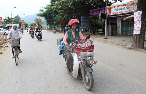 Thực hiện ước mơ ở tuổi xế chiều - Kỳ 7: Dự án của lão họa sĩ 73 tuổi - Ảnh 3. Thực hiện ước mơ ở tuổi xế chiều - Kỳ 7: Dự án của lão họa sĩ 73 tuổi - Ảnh 3.