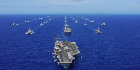 Ông Duterte kêu gọi Mỹ gửi tàu chiến bảo vệ Philippines trước sự gây hấn của Trung Quốc - Ảnh 2. Ông Duterte kêu gọi Mỹ gửi tàu chiến bảo vệ Philippines trước sự gây hấn của Trung Quốc - Ảnh 2.