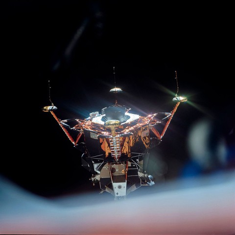 Những hình ảnh chưa từng công bố về sứ mệnh Apollo 11 - Ảnh 3. Những hình ảnh chưa từng công bố về sứ mệnh Apollo 11 - Ảnh 3.