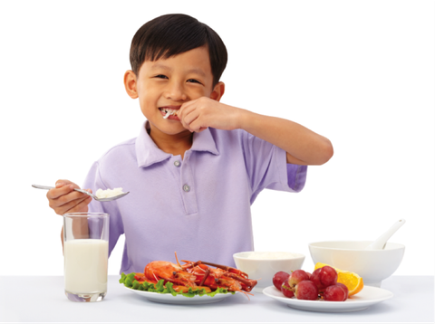 Cân bằng dinh dưỡng và vận động đầy đủ để trẻ khỏe mạnh - Ảnh 2. Cân bằng dinh dưỡng và vận động đầy đủ để trẻ khỏe mạnh - Ảnh 2.
