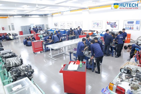 HUTECH công bố điểm trúng tuyển học bạ đợt 30-6 - Ảnh 1. HUTECH công bố điểm trúng tuyển học bạ đợt 30-6 - Ảnh 1.