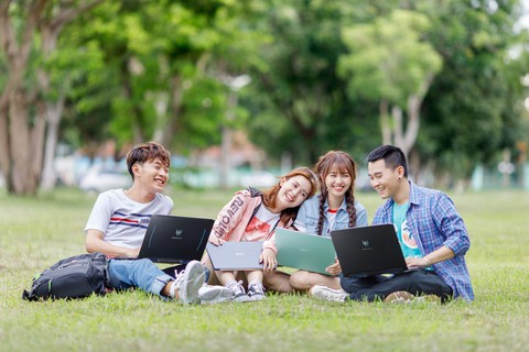 Acer khuyến mãi lớn nhân mùa tựu trường Back To School - Ảnh 1. Acer khuyến mãi lớn nhân mùa tựu trường Back To School - Ảnh 1.