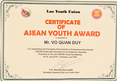 Võ Quân Duy nhận Giải thưởng thanh niên Asean xuất sắc năm 2019 - Ảnh 1. Võ Quân Duy nhận Giải thưởng thanh niên Asean xuất sắc năm 2019 - Ảnh 1.