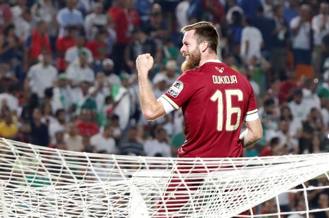 Algeria ăn mừng trong phấn khích sau khi lên ngôi vô địch CAN 2019 - Ảnh 5. Algeria ăn mừng trong phấn khích sau khi lên ngôi vô địch CAN 2019 - Ảnh 5.