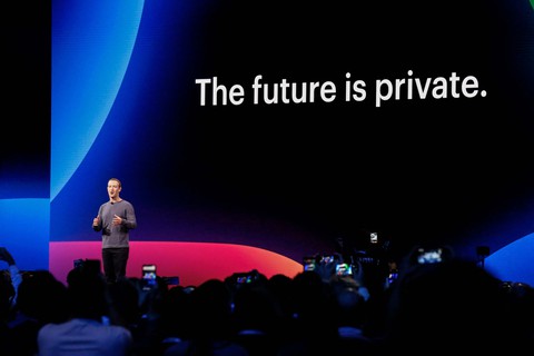 Facebook đã làm gì với mỗi bức ảnh bạn đăng lên? - Ảnh 2. Facebook đã làm gì với mỗi bức ảnh bạn đăng lên? - Ảnh 2.
