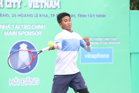Minh Đức vào chung kết Giải ITF trẻ nhóm 5 - Ảnh 2. Minh Đức vào chung kết Giải ITF trẻ nhóm 5 - Ảnh 2.