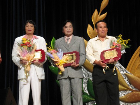 Minh Vương, Thanh Tuấn, Giang Châu sẽ được truy tặng, phong tặng NSND - Ảnh 1. Minh Vương, Thanh Tuấn, Giang Châu sẽ được truy tặng, phong tặng NSND - Ảnh 1.