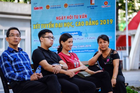 Ngày hội tư vấn xét tuyển 21-7: Điều chỉnh nguyện vọng sao để dễ trúng tuyển? - Ảnh 3. Ngày hội tư vấn xét tuyển 21-7: Điều chỉnh nguyện vọng sao để dễ trúng tuyển? - Ảnh 3.